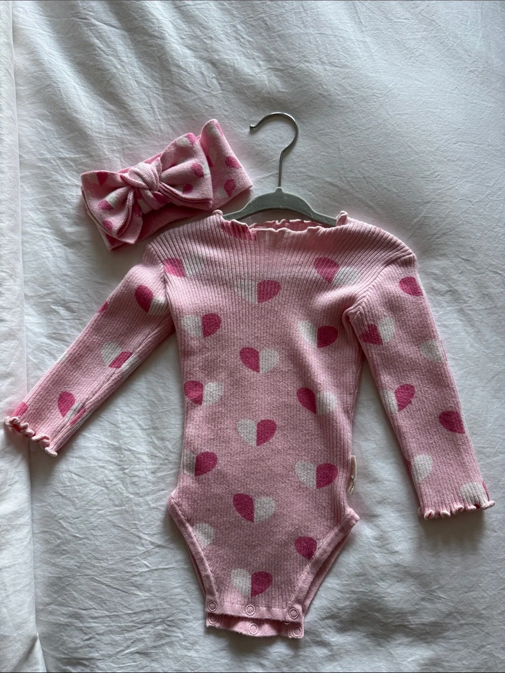 Indigo Dreams Pink Heart Ribbed Baby Headband & Bodysuit Set - Soft Pink